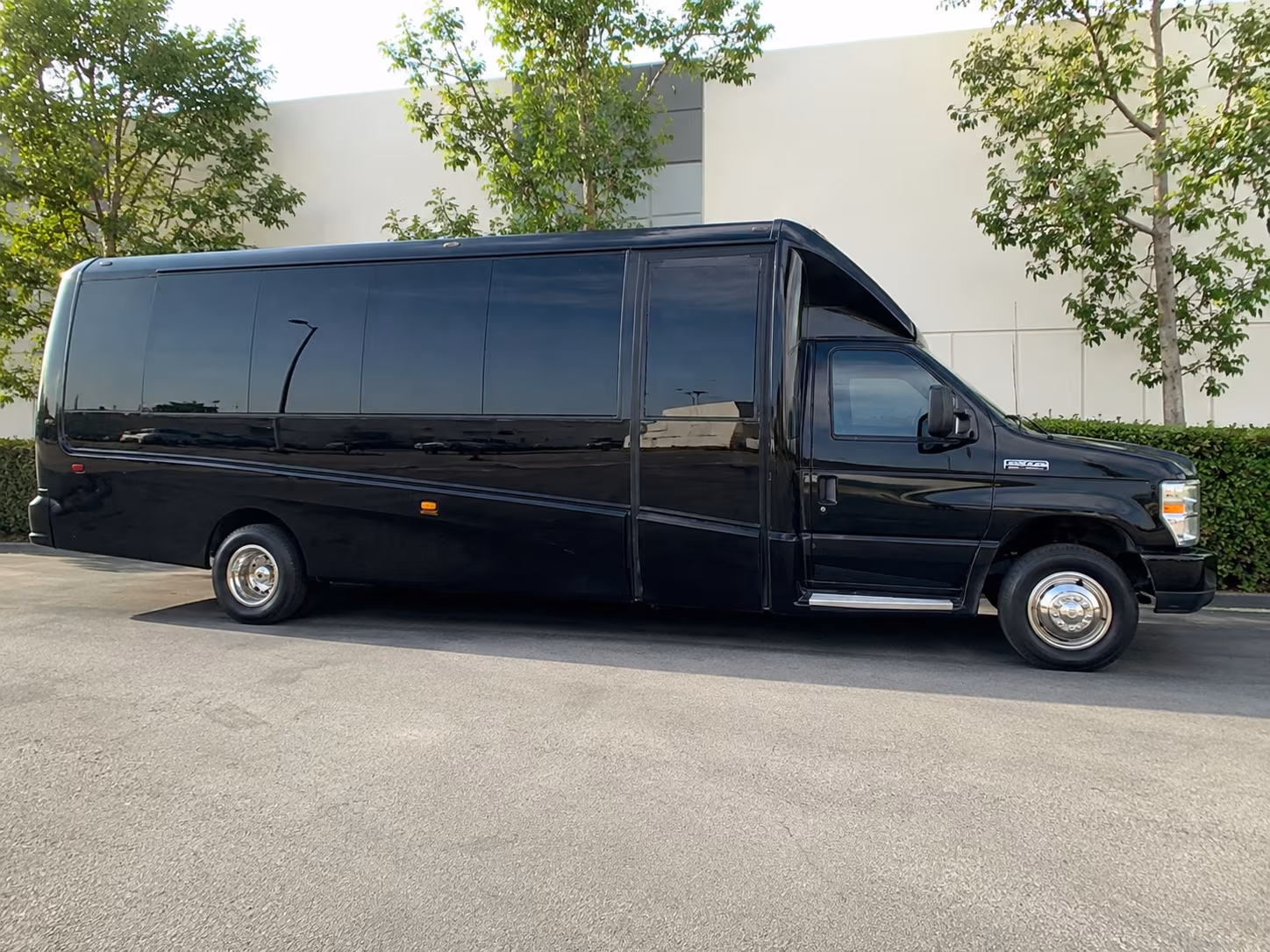charter buses for corporate events at victoria s conference venues