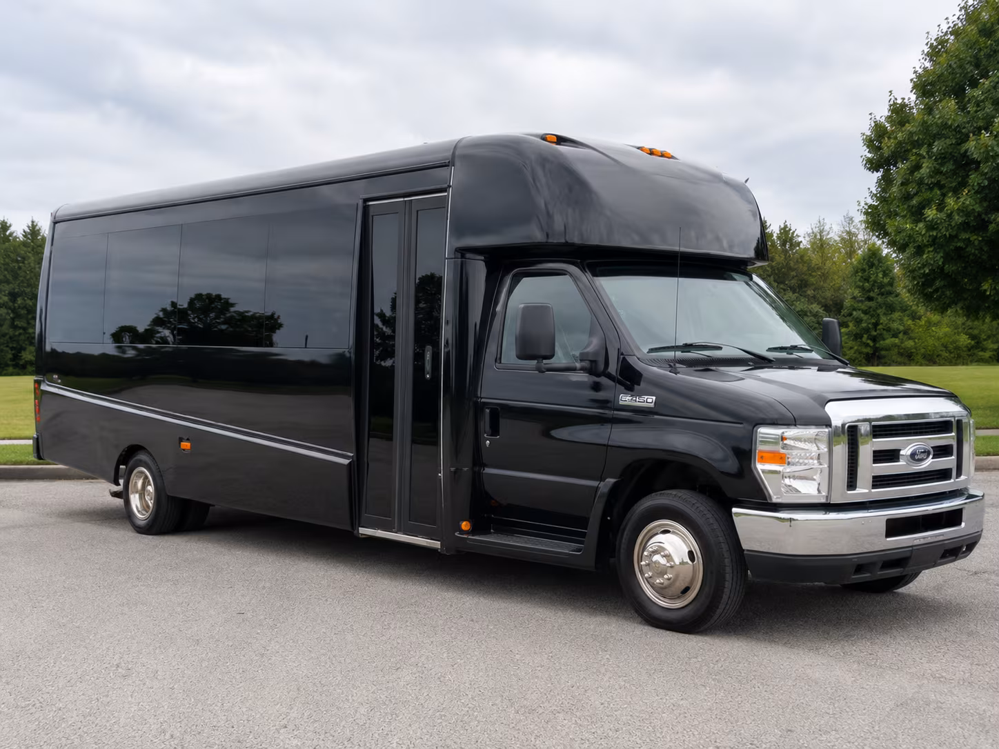 charter buses for large victoria texas prom groups and school events