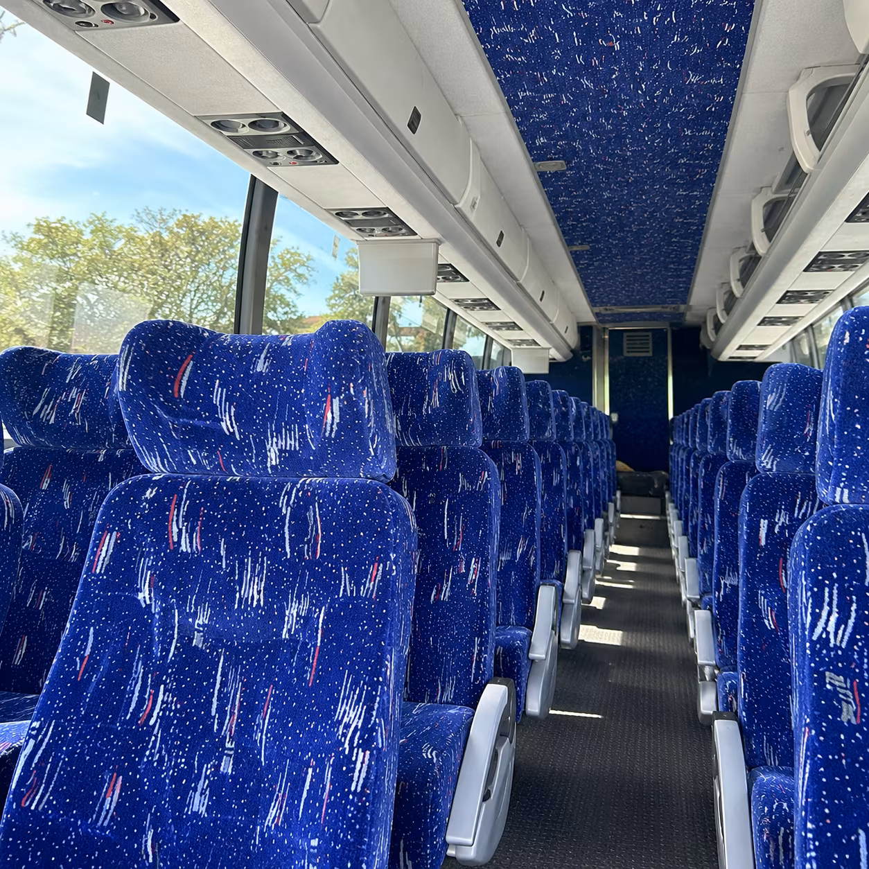 long distance charter bus rentals from victoria to san antonio and austin