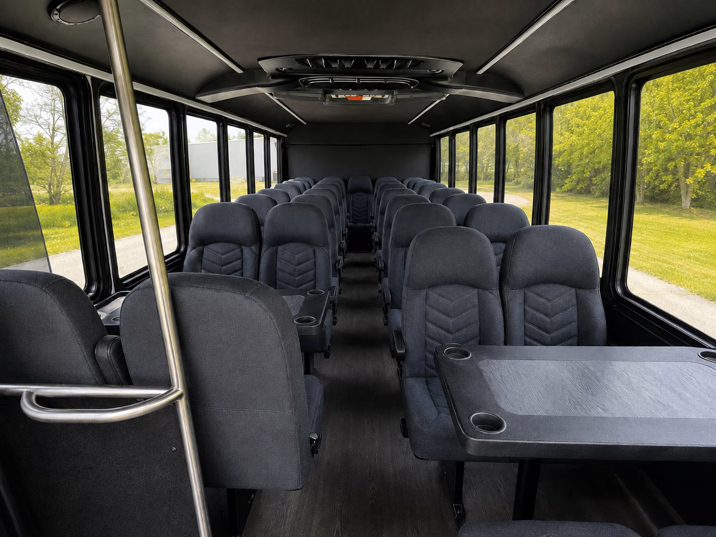 minibus rentals for victoria texas prom groups of any size