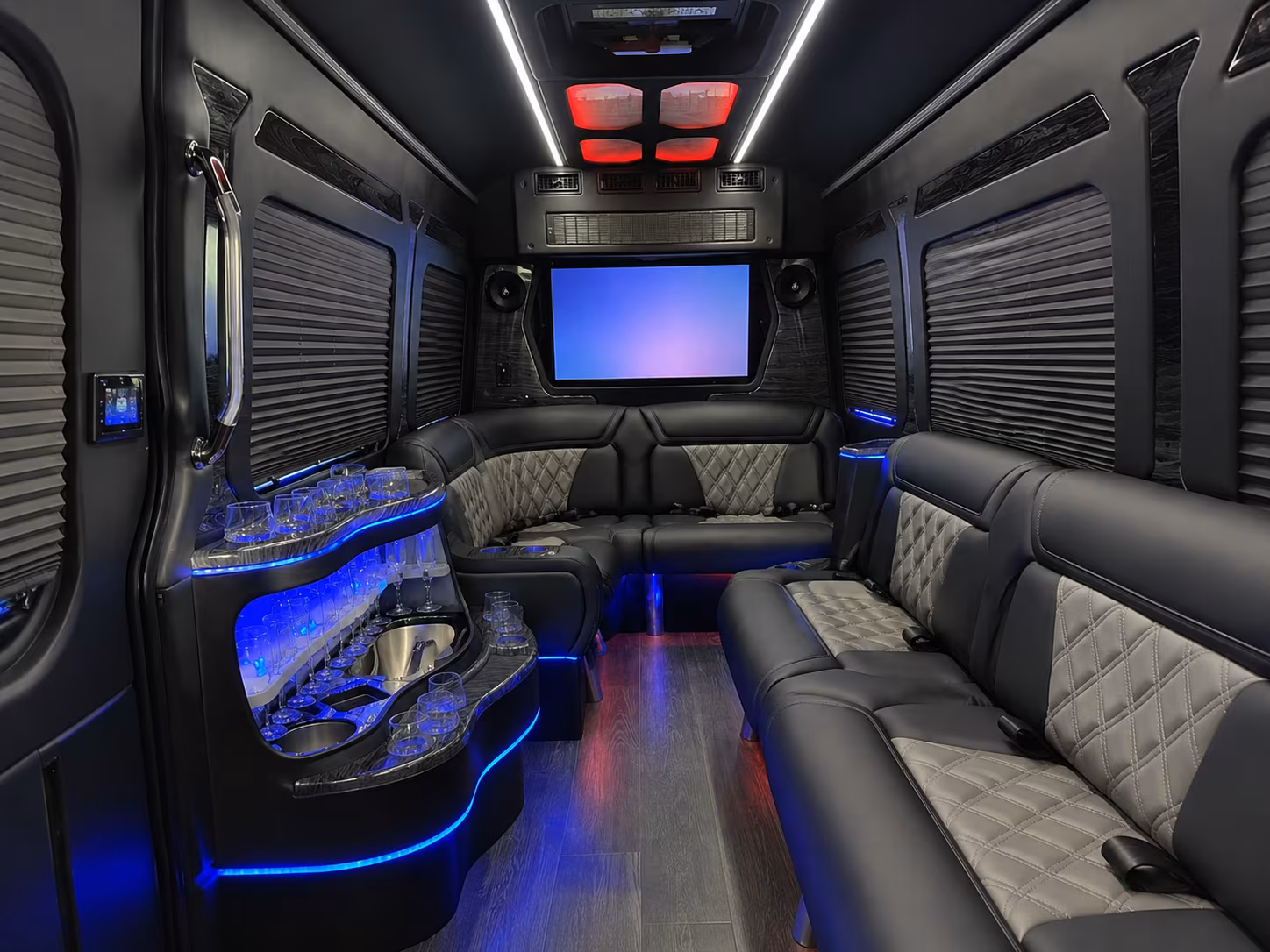 out of state long distance bus trips from victoria texas