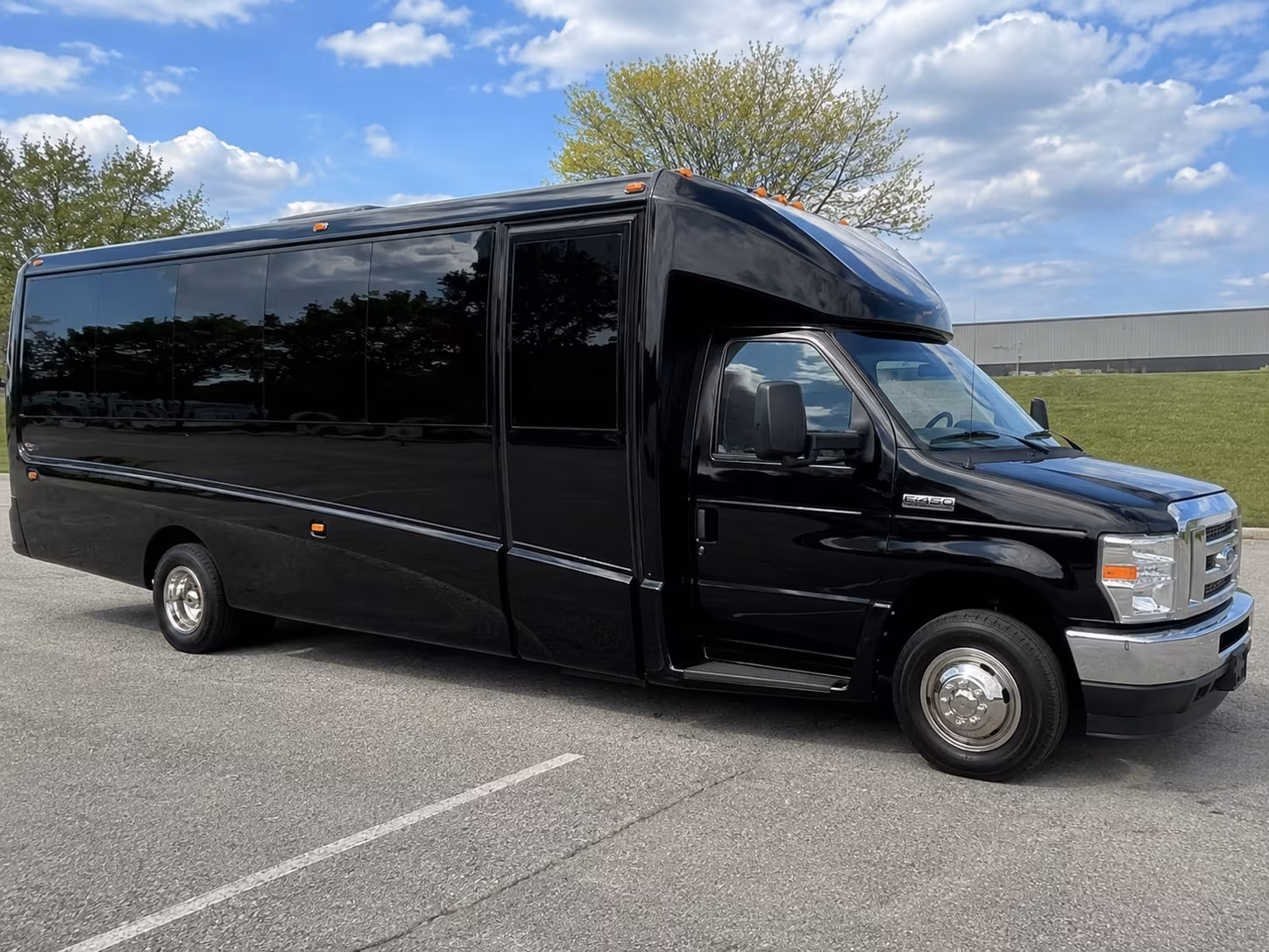 rent a minibus for coastal bend winery and brewery stops