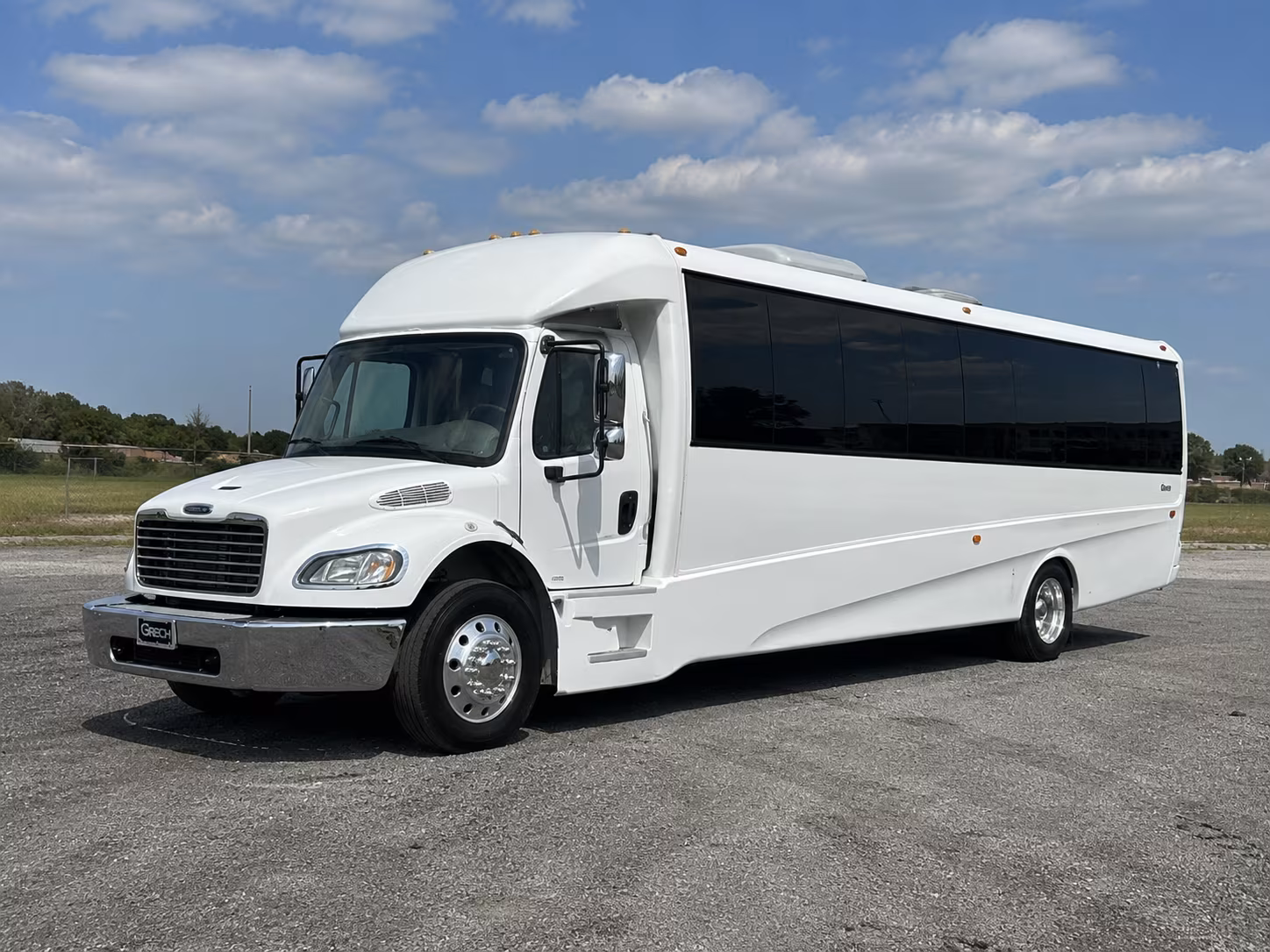 victoria 50 passenger party bus
