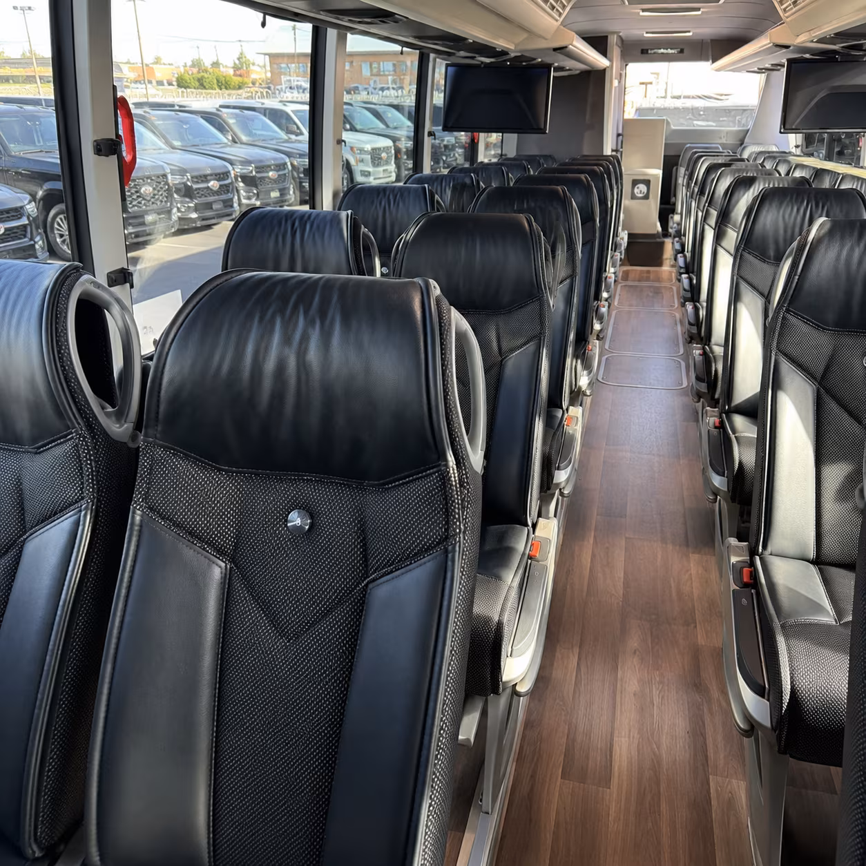 victoria regional airport vct charter bus rentals and group transfers