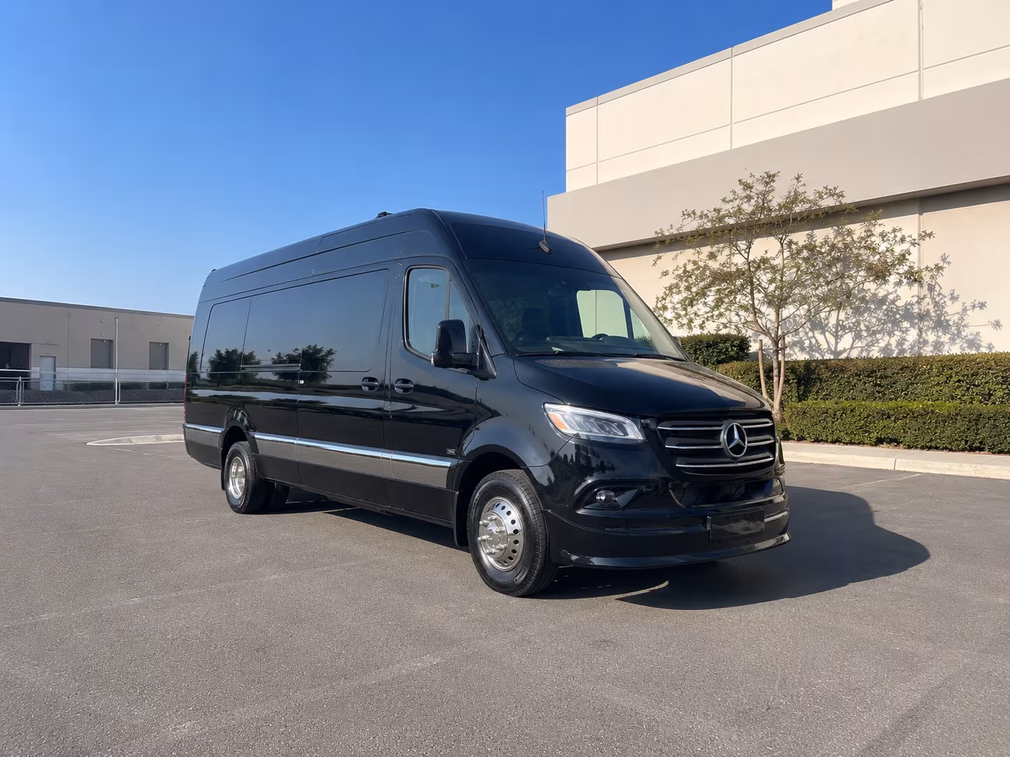 victoria sprinter van with driver